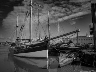 Faroe Islands in Black and White-12.jpg